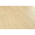 Engineered Wood Flooring with Knots for Bathroom