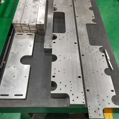Auto parts high-precision leveling machine