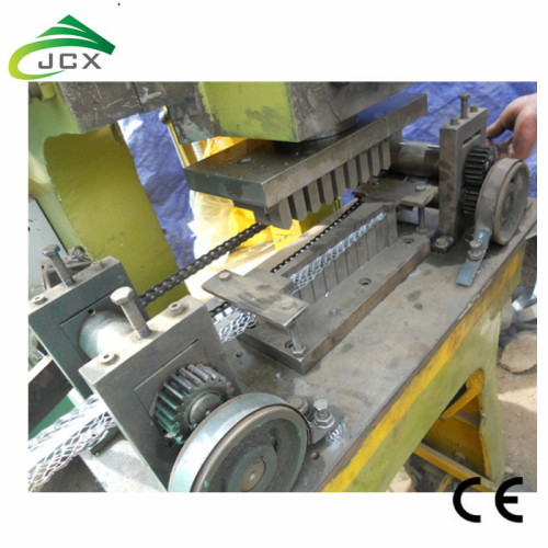 corner mesh angle bead roll forming machine