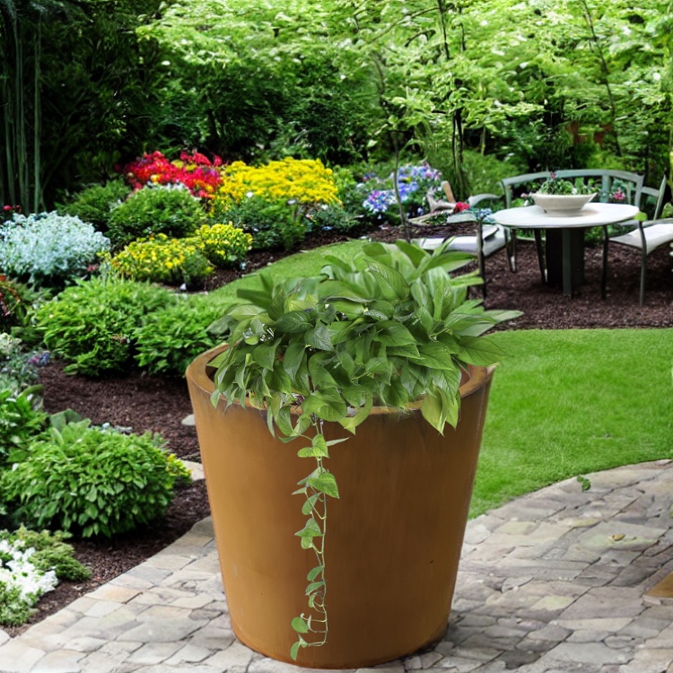 Weather resistant steel flower pot