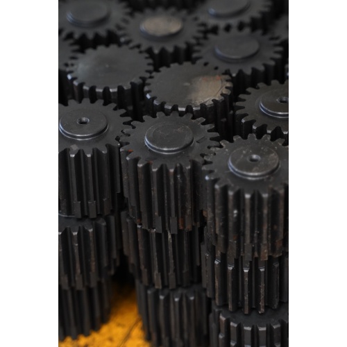 उच्च-प्रदर्शन मशीनों के लिए डिज़ाइन किए गए टिकाऊ गियर पार्ट्स