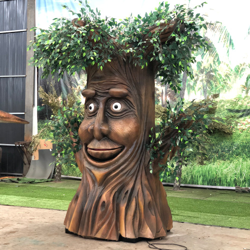 Animatronic talking tree for amusement parks