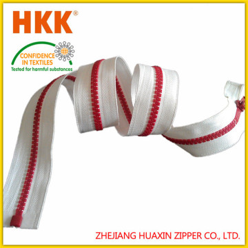 High quality 10 nylon coil zippers