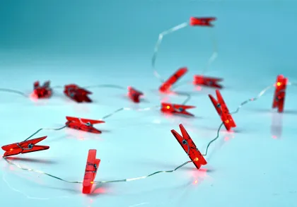 LED Fairy Lights with Red Photo Clips - Battery Operated Firefly Mini Clip String Lights