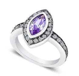 asscher cut engagement rings with gemstone