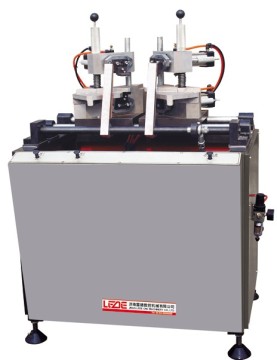 V Notch Corner Cleaning Machine    (window machine)