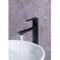 Sobre el contador Washbasin Matte Black Basin grifo