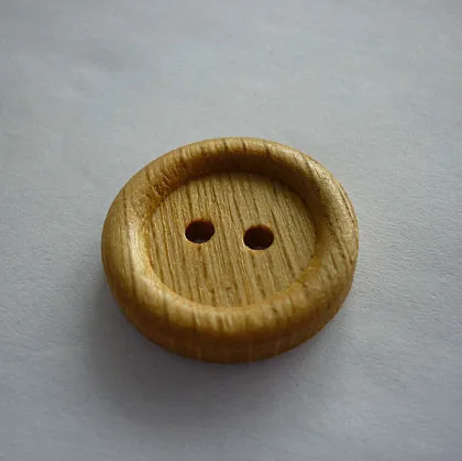 Wooden buttons garment button