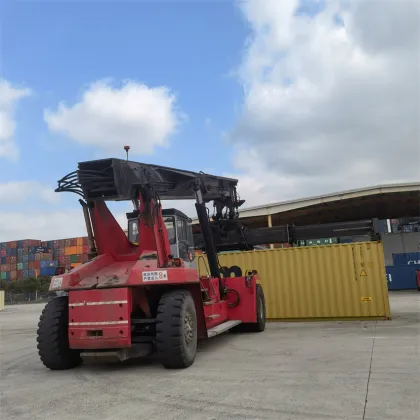 Kalmar DRF450 60S5 Reach Stacker in Shanghai Port