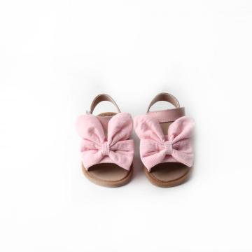 Nylig stil ægte læder baby sandaler høj kvalitet