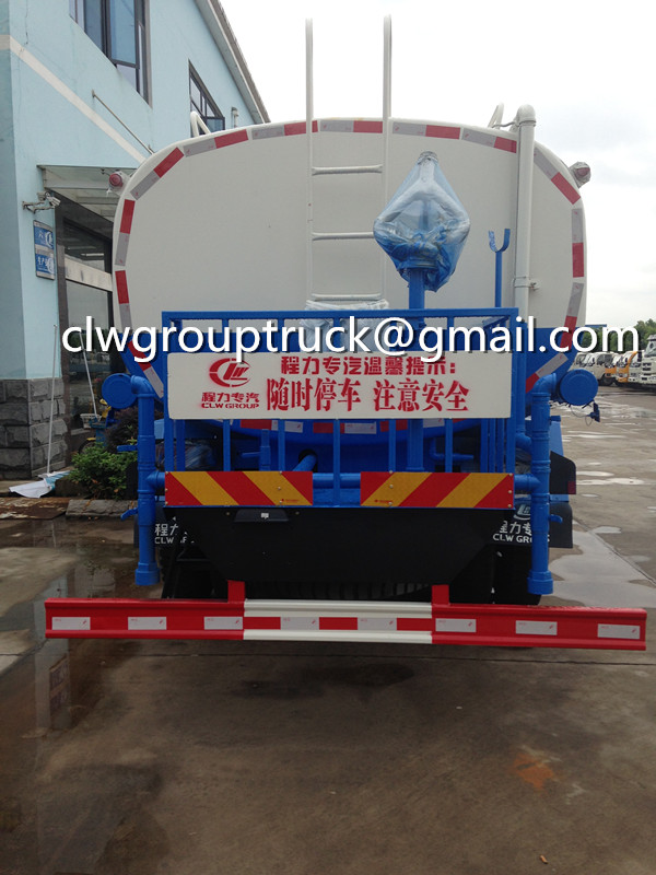 100٪ DONG FENG 5000L Water Tank Truck