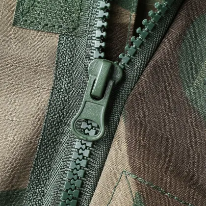 Wholesale Multi-Pocket Camouflage Tactical Uniform for Men