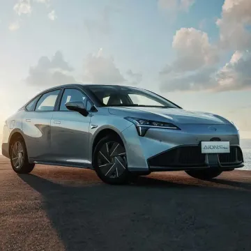 New Electric Car Aion S Plus EV Speed of 510 Kilometers Per Hour Made in China in 2023 with Five Doors and Five Seats for Adult Electric Cars