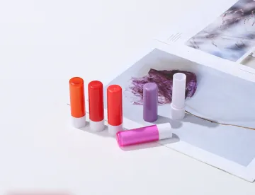 4.8g 5g classic plastic lip balm tube