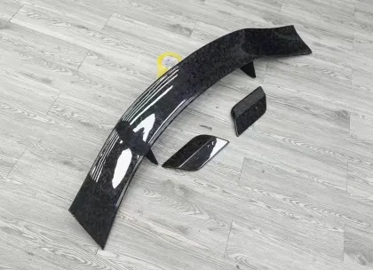 High-Quality Forged Carbon Fiber Rear Spoiler Wing for Aston Martin DBX