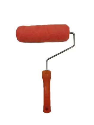 Paint roller set with paint tray