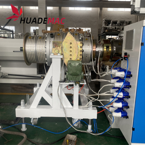 Machine de fabrication de tuyaux de colonne de bonne qualité en PVC