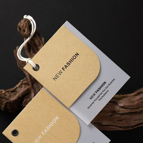 Customized clothing label hangtag