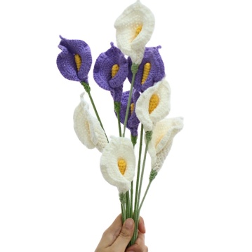 Hand-Woven Calla Lily Eternal Flower Simulation Bouquet: A Plush, Hand-Held Crochet Creation