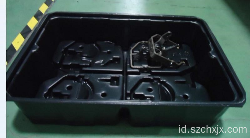 Mesin thermoforming logo pintu keluar untuk tanda 3D