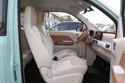 New Wuling Ev 3-Door 4-Seater Hatchback: Wuling Hongguang Mini EV - Used Electric Cars
