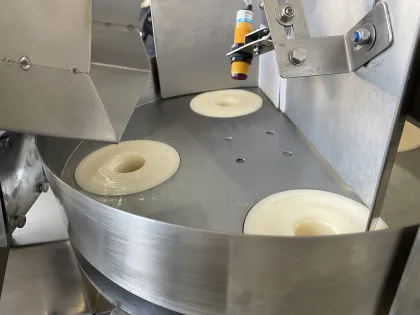 Beans Melon Seeds Filling Volumetric Cup Filler Machine