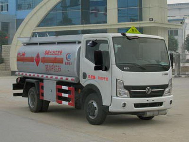 شاحنة قلابة للمحاجر DONGFENG 6CBM