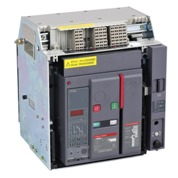 Low voltage circuit breaker