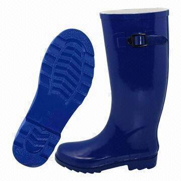 Men's Plastic Rain Boots, Anti-alkaline and Anti-slip Functions, Various Designs are Available
