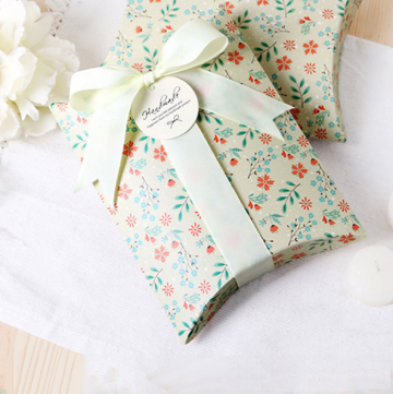 Cute Cookies packaging gift pillow box