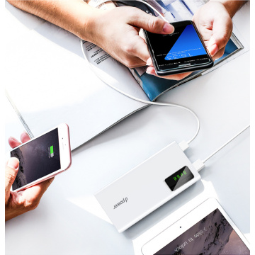 10000 mAh Power Bank con display digitale LCD