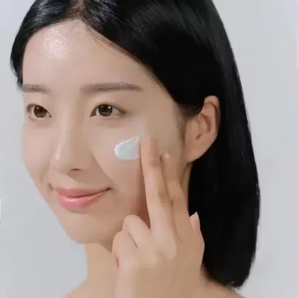Korean Lightweight Hydrating Organic Sunscreen Cosmetics