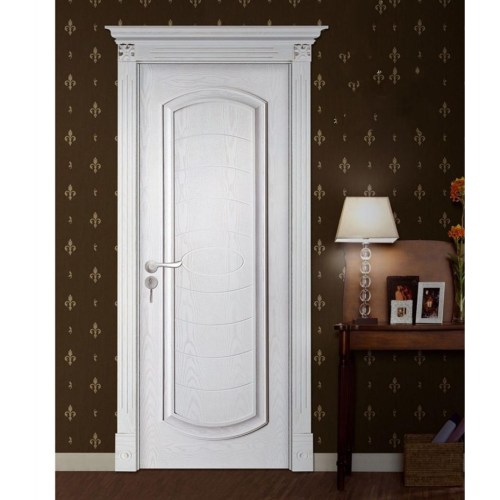 Porte d'amorce blanche moderne