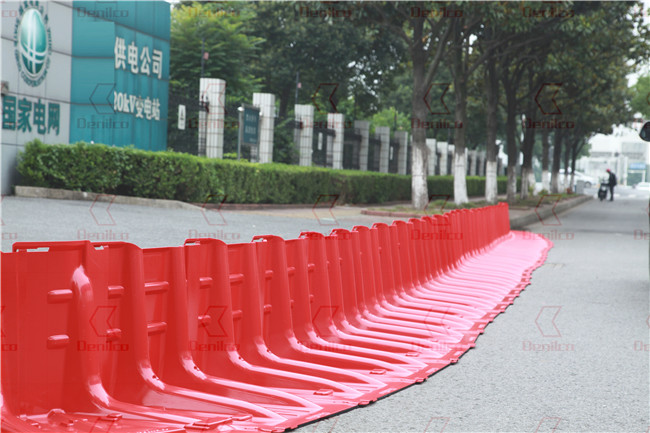 Barricades d'inondation mobiles L'eau détourner la barrière