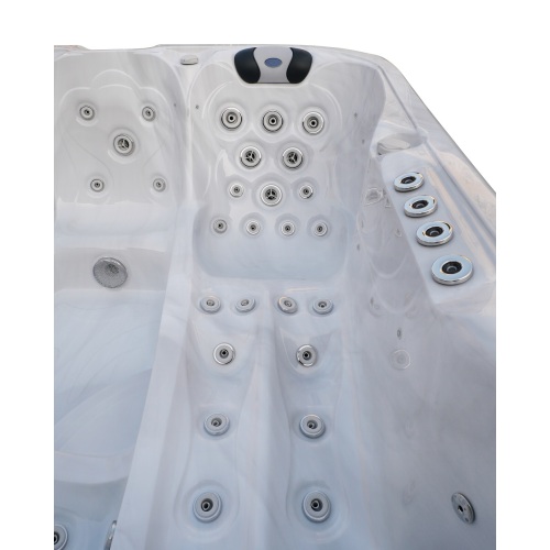 Outdoor Spa Acrylic 5 Person Hot Tub