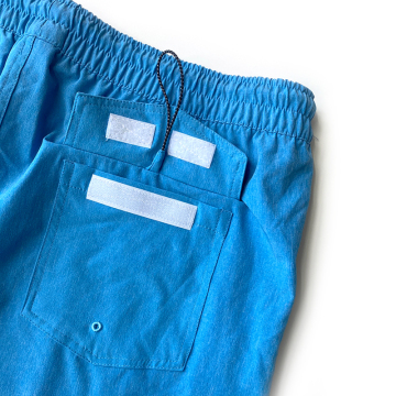 Pantaloncini da allenamento da uomo in esecuzione da palestra leggera blu