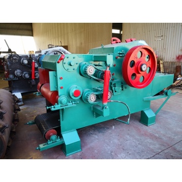 wood chipper machine turn wood into sawdust