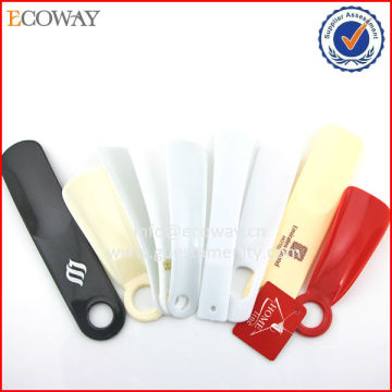 2014 hot sell cheap custom hotel fashion small plastic shoe horn