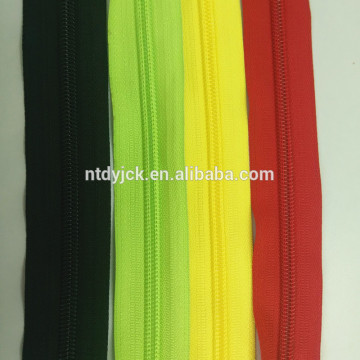 Open end nylon plastic zipper for garments