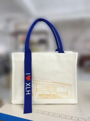 Customized canvas tote bag