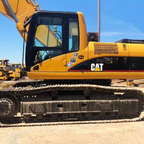 Excavatrice de Caterpillar 330C utilisée