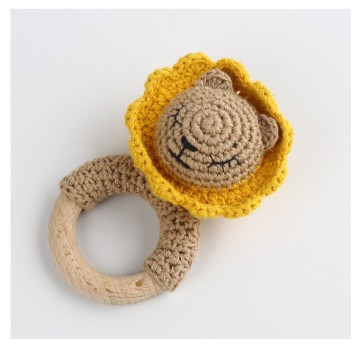 Amanzon ins hot sale Toy Wood Ring Baby Wooden Teeth Round Crochet Pendant Hand Hook Doll Knitted Doll Crochet Cartoon Doll