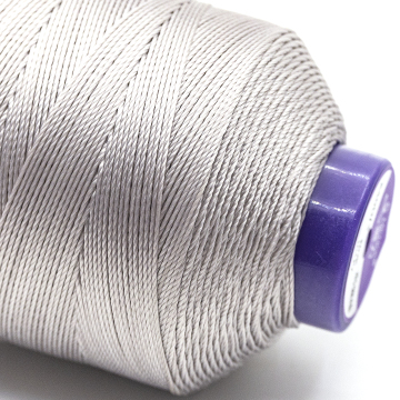 Ekstra Güçlü 70/90 Polyester Döşeme Dış ve Ağır Kumaşlar İçin Dacron Konusu