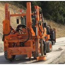 Pile Drivers untuk pemasangan halangan keselamatan