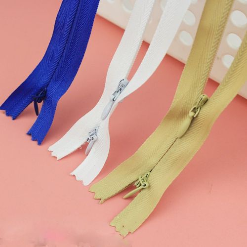 Good design well-made tight nylon zippers for coat