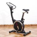 Bicicleta ereta do equipamento da ginástica do cardio- da aptidão