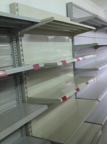 Supermarket Shelves (supermarket racks)