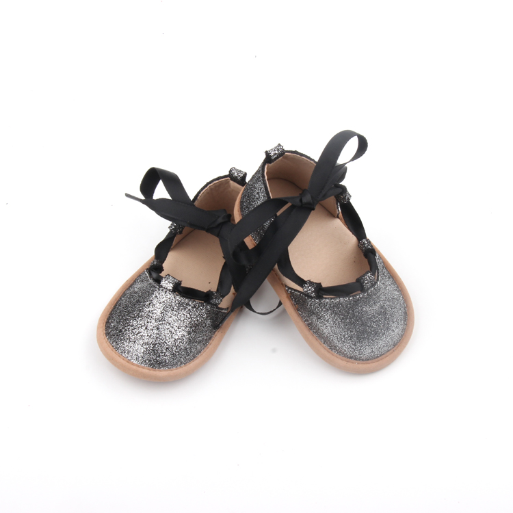 China Hot Style Baby Shoes