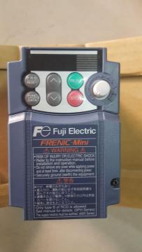 FRN0006C2S-7C Fuji FRENIC-Mini Inversor de puerta de ascensor