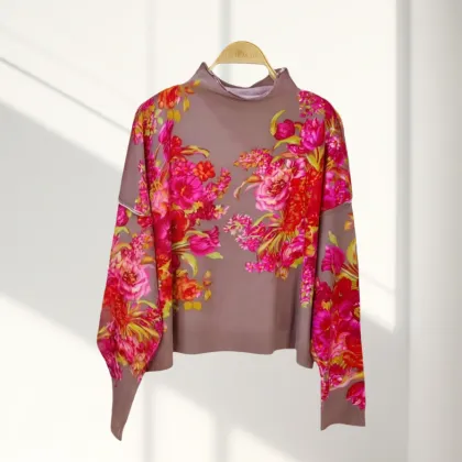 Soft Comfortable Reactive Print Pullover